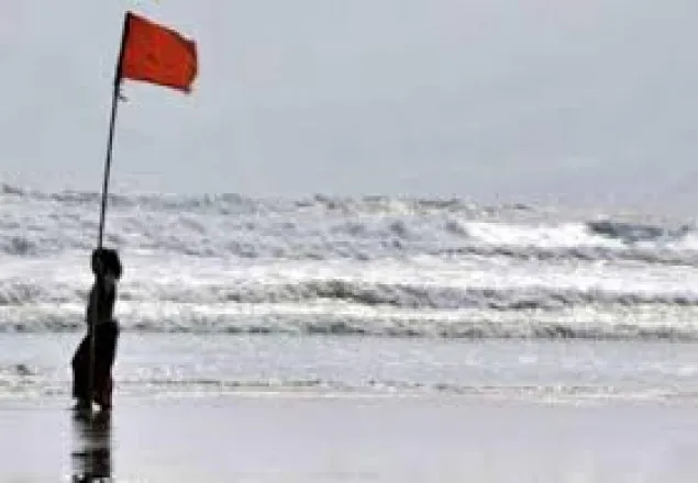 বঙ্গোপসাগরে নিম্নচাপ, তিন নম্বর সতর্কবার্তা