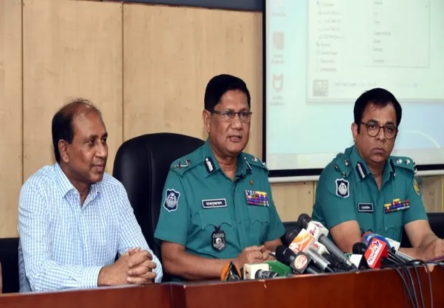 জঙ্গি দমন ও সন্ত্রাসবাদ নিয়ন্ত্রণে আনাই আমার বড় সফলতা: ডিএমপি কমিশনার