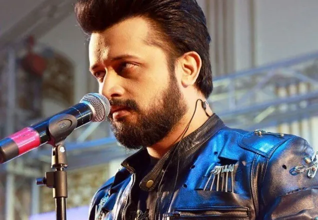 কাশ্মীর নিয়ে যা বললেন আতিফ আসলাম