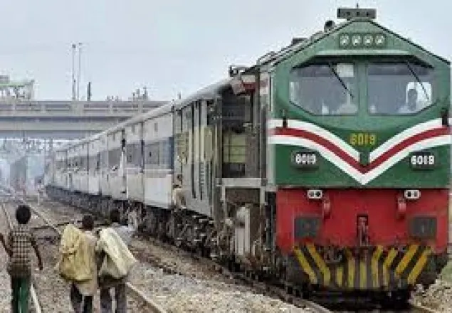 ভারতগামী ‘থর এক্সপ্রেস’ বন্ধ করল পাকিস্তান