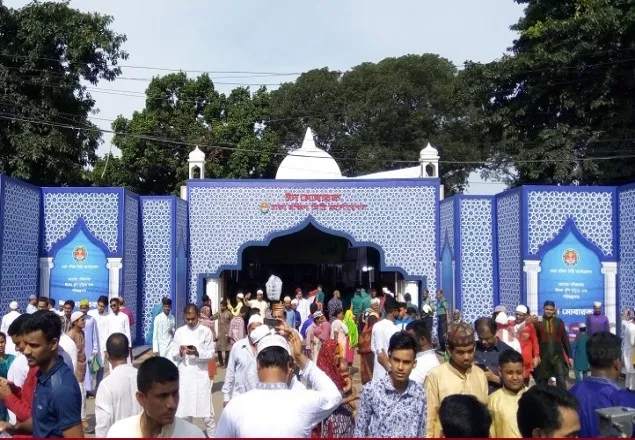 জাতীয় ঈদগাহে ঈদের প্রধান জামাত সম্পন্ন