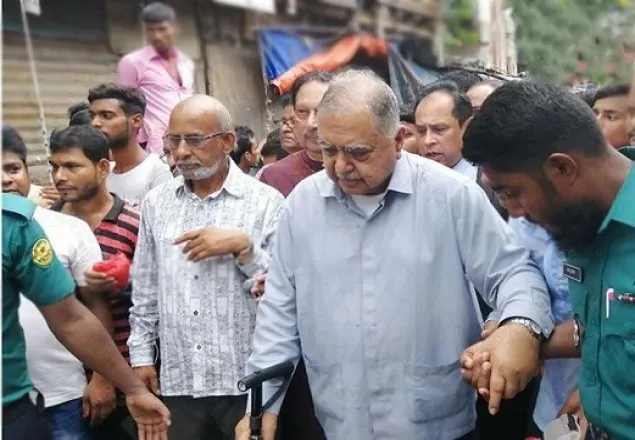 মিরপুর বস্তির আগুন জায়গা দখলকারীদের ষড়যন্ত্র: ড. কামাল