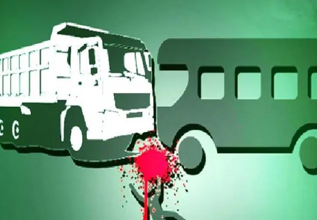 রাজধানীতে সড়ক দুর্ঘটনায় নিহত ২