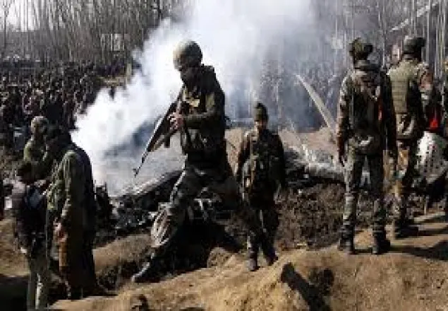  কাশ্মীরিদের হত্যা করে অচিহ্নিত কবরে দাফন করা হচ্ছে: মাসুদ খান