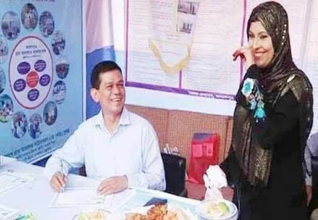 ডিসির সঙ্গে বিয়ে প্রসঙ্গে যা বললেন সাধনার মা