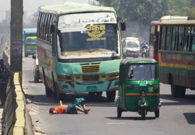  সিএনজির ধাক্কায় পথচারীর করুণ মৃত্যু