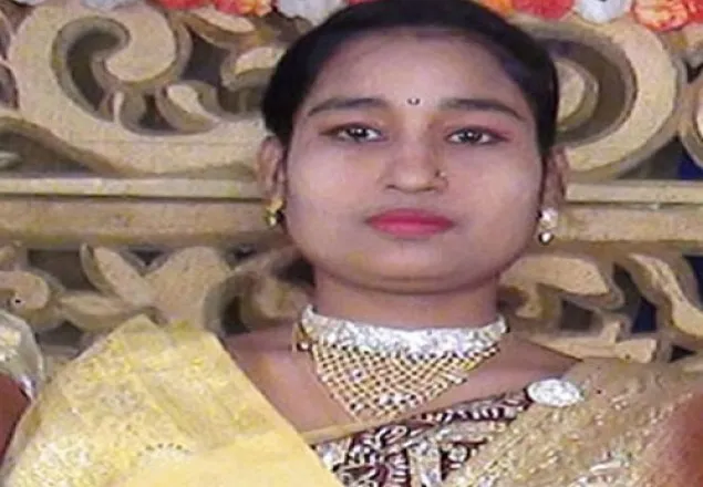 চট্টগ্রামে গায়ে কেরোসিন ঢেলে প্রবাসীর স্ত্রীর আত্মহত্যা