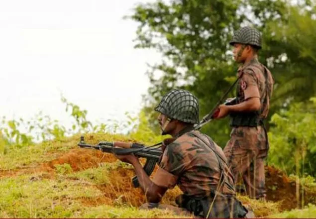 ভারতীয়দের ঠেকাতে সীমান্তে সতর্ক বিজিবি 