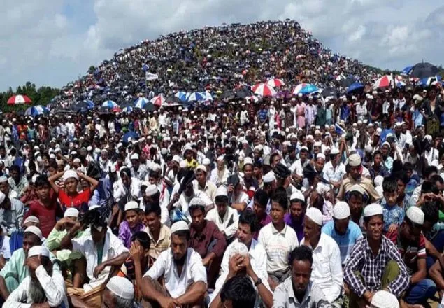 রোহিঙ্গাদের মোবাইল সেবা বন্ধের নির্দেশ