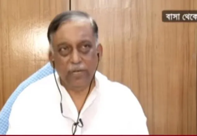 ‘যে কাউকে ঠেলে দেবে আর আমরা নিয়ে নেবো?’