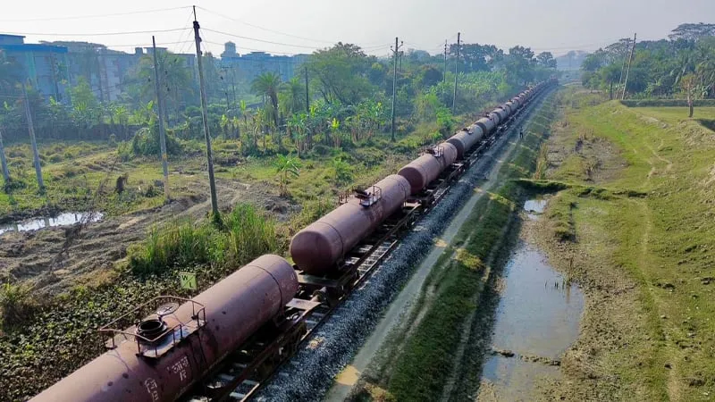মোংলা বন্দর দিয়ে প্রথমবার রেলে পণ্য পরিবহন শুরু