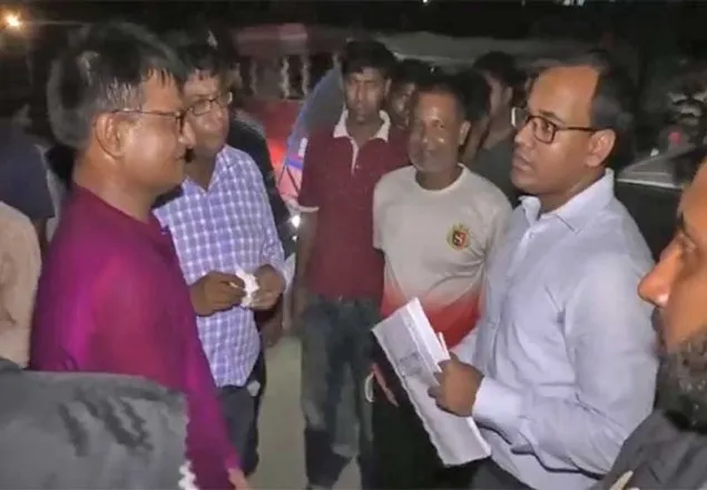 জামালপুরে মদসহ যুবলীগ নেতা আটক