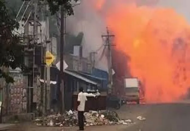 পাঞ্জাবে আতশবাজির কারখানায় বিস্ফোরণে নিহত ১৭