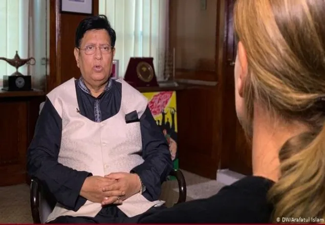 রোহিঙ্গা স্থানান্তর সমর্থন করো, নইলে দেশ ছাড়ো: জাতিসংঘকে বাংলাদেশ
