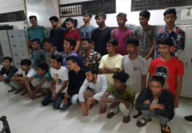 মোহাম্মদপুরে কিশোর গ্যাংয়ের ২২ সদস্য আটক