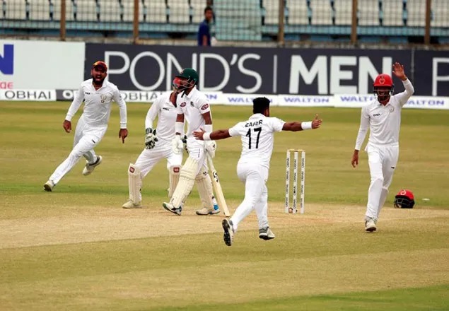 লজ্জা থেকে বাঁচতে বৃষ্টিই ভরসা টাইগারদের