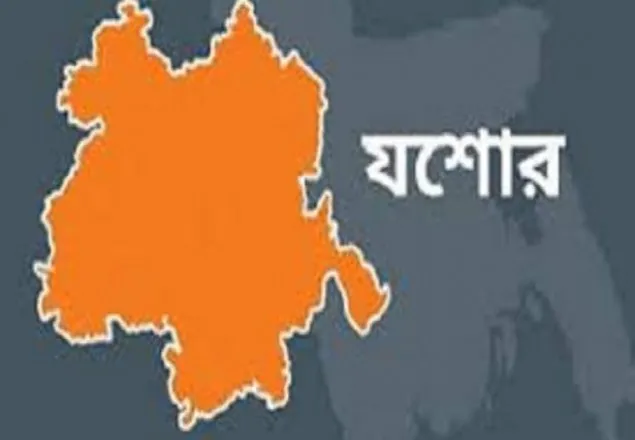 ‘স্যার’ না বলায় সাংবাদিকদের লাঞ্চিত করে সরকারি কর্মকর্তা
