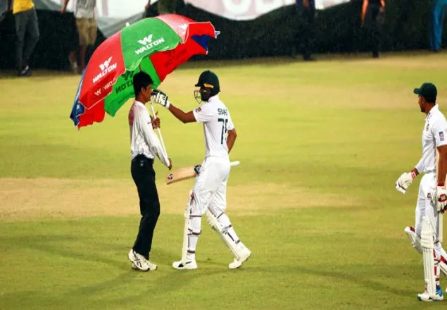 বৃষ্টি আশা বাড়াচ্ছে বাংলাদেশের