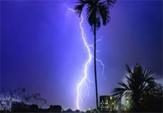 গাইবান্ধায় বজ্রপাতে ২ জনের মৃত্যু