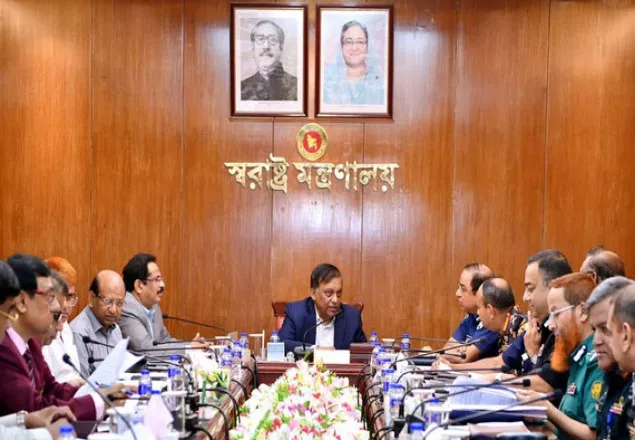 দুর্গাপূজার নিরাপত্তায় আইনশৃঙ্খলা বাহিনীর সাড়ে ৩ লাখ সদস্য