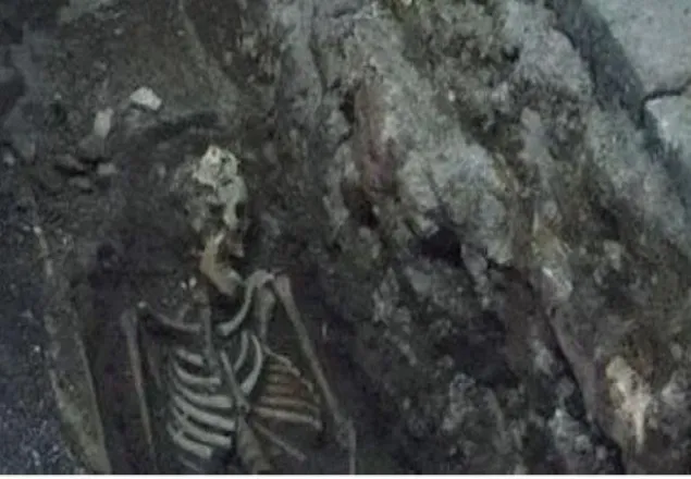 ইতালিতে রহস্যময় কঙ্কাল!