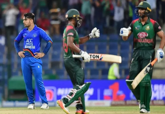 ১৩৯ রানের লক্ষ্যে ব্যাট করছে বাংলাদেশ