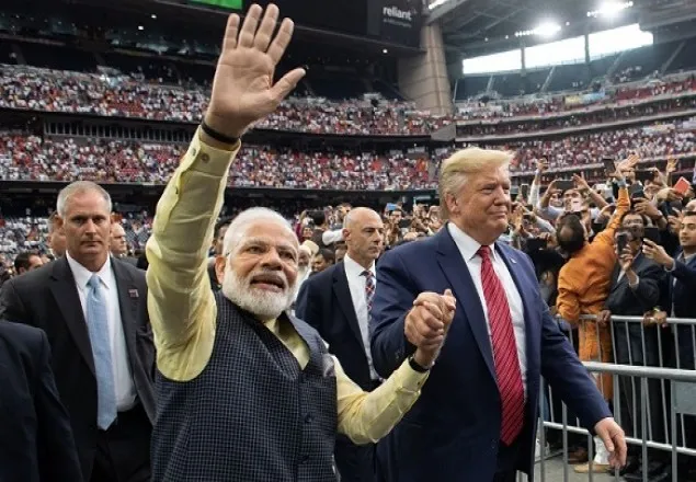 ৩৭০ ধারার জন্য উন্নয়ন বঞ্চিত হচ্ছিল কাশ্মীর: মোদি