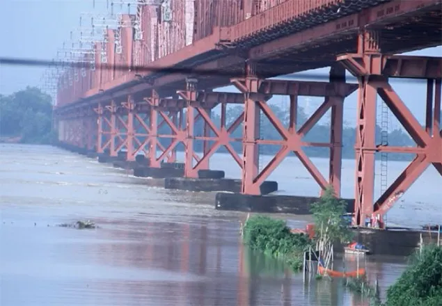  কুষ্টিয়া ও পাবনায় পদ্মার পানি বিপদসীমার ওপরে