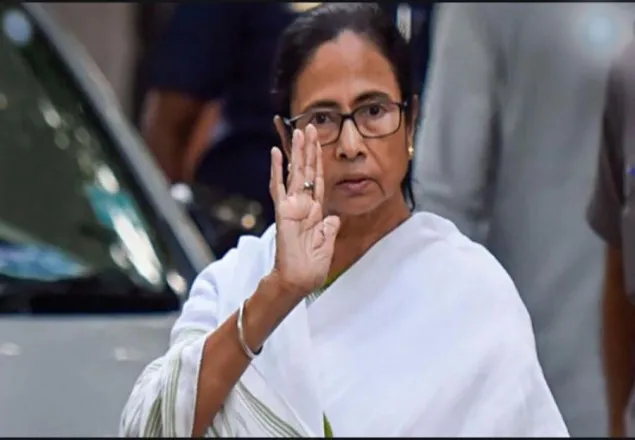 ভারতের ভবিষ্যৎ অন্ধকার : মমতা