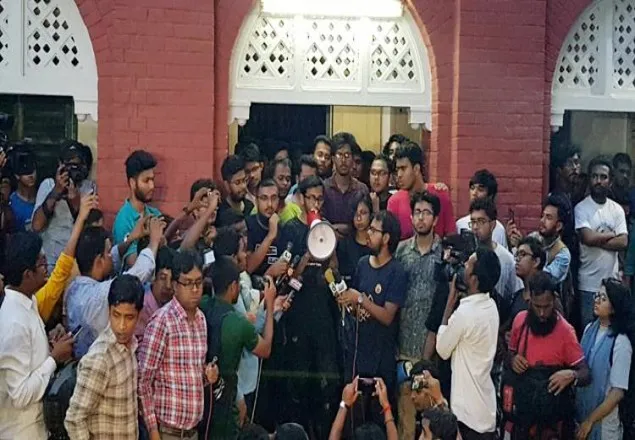 বুয়েটে রাজনৈতিক কার্যক্রম নিষিদ্ধের আল্টিমেটাম