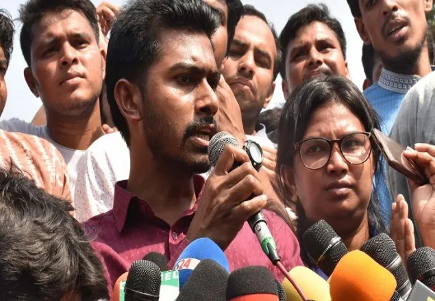 সারাবিশ্ব ছাত্রলীগের কলুষিত রূপ দেখেছে : ভিপি নুর