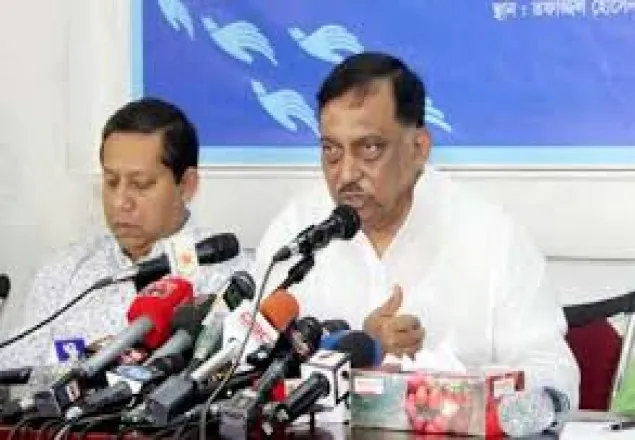ভুল বোঝাবুঝির কারণে সীমান্তে গুলিবিনিময়: স্বরাষ্ট্রমন্ত্রী