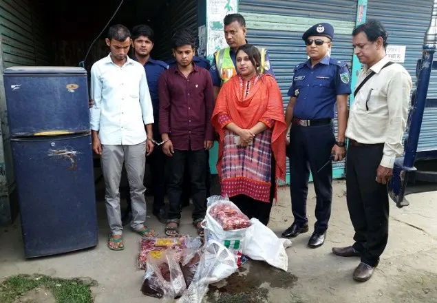 খাসির মাংস বলে শেয়ালের মাংস বিক্রি!