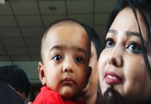 ৯ মাসের শিশুর করা রিটে হাইকোর্টের ব্রেস্ট ফিডিং এর রুল