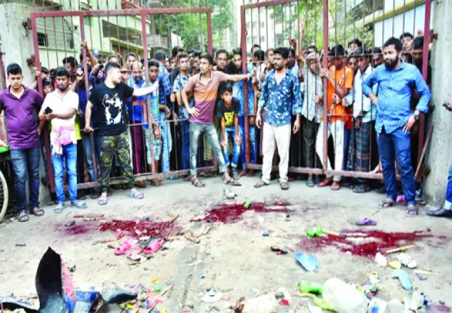 ১৫ দিন আগে শুরু করেছে বেলুন ব্যবসা