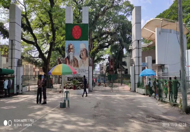 পেট্রাপোলে সার্ভার সমস্যায় আমদানি-রফতানি বন্ধ
