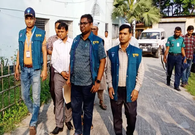 ঘুষের টাকাসহ খালিশপুর জুট মিলের প্রকল্পপ্রধান আটক