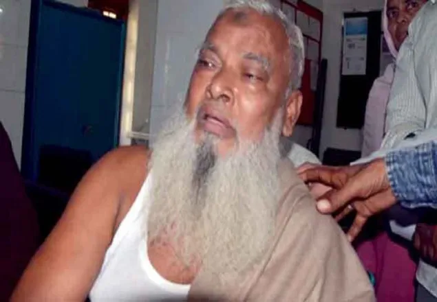 কুষ্টিয়ায় মসজিদে নামাজরত মুয়াজ্জিনকে কুপিয়ে জখম