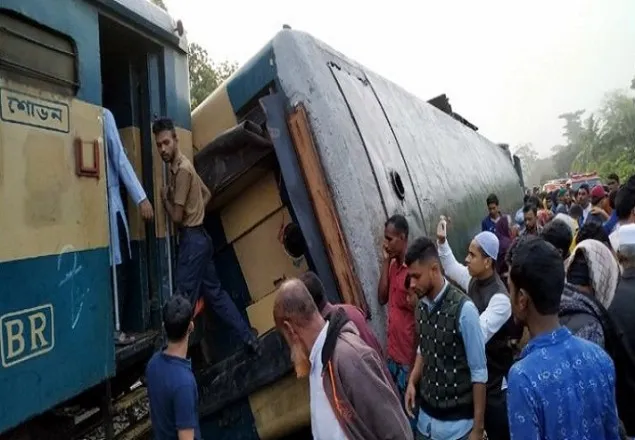 কসবা ট্রেন দুর্ঘটনা: ৩ সদস্যের তদন্ত কমিটি গঠন