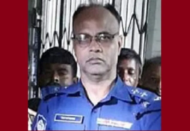 মোবাইলে কথা বলার সময় ট্রেনের ধাক্কায় এসআই নিহত