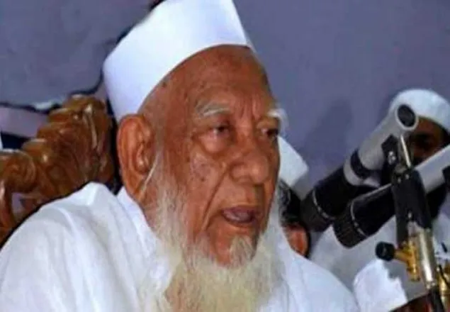 ট্রেন দুর্ঘটনায় অভিযু‌ক্তদের আইনের আওতায় আনুন : আহমদ শফী