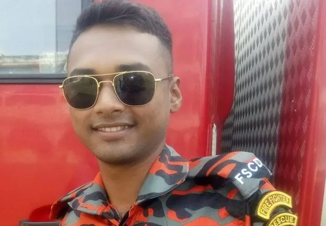 ফায়ার সার্ভিসের ‘প্রেসিডেন্ট পদক’ অর্জন করলেন বিরামপুরের কৃতি সন্তান