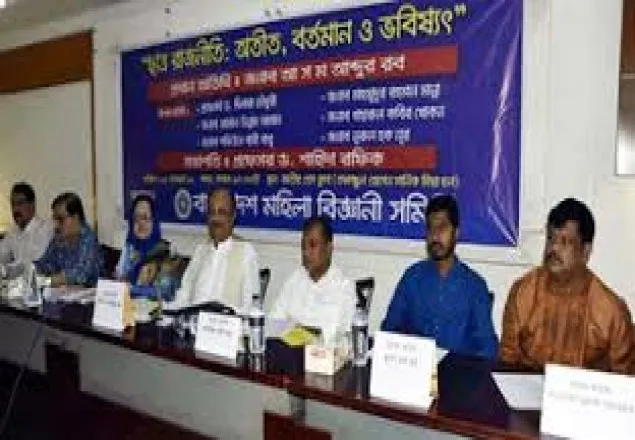 স্বাধীনতা চুরি হয়ে গেছে, দেশের গণতন্ত্র নেই: রব