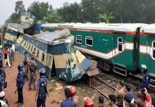 তূর্ণা নিশীথার চালক ও গার্ড দায়ী: তদন্ত প্রতিবেদন