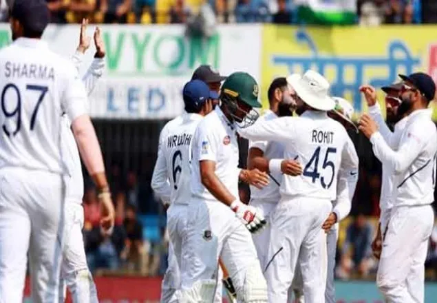 বড় পরাজয় নিয়ে মাঠ ছাড়ল টাইগাররা