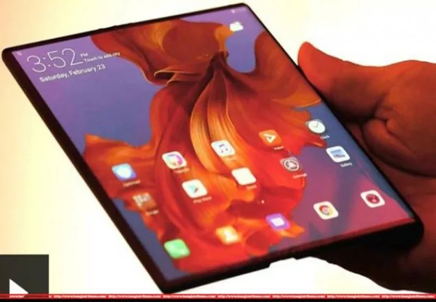 হুয়াওয়ের ফোল্ডেবল মেইট এক্স ফোন; বাজারে আসার সাথে সাথে বিক্রি