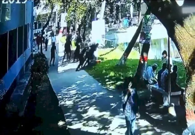 অধ্যক্ষকে পানিতে ফেলার মামলায় মূলহোতাসহ ৫ জন গ্রেফতার 