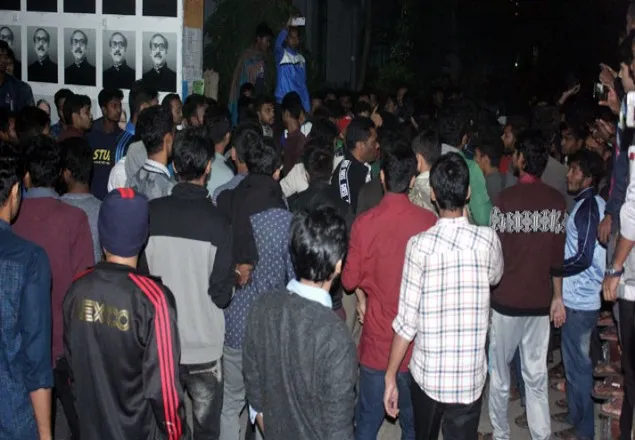 ইবি ছাত্রলীগের দুই পক্ষের সংঘর্ষ, আহত ১০