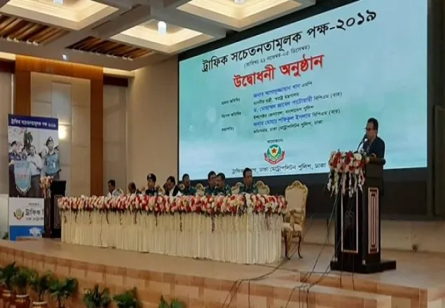 চালকদের দাবিতে অসঙ্গতি আছে কিনা দেখা হবে: স্বরাষ্ট্রমন্ত্রী