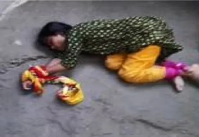 গাইবান্ধায় হাত-পা বেঁধে মধ্যযুগীয় কায়দায় গৃহবধূকে নির্যাতন